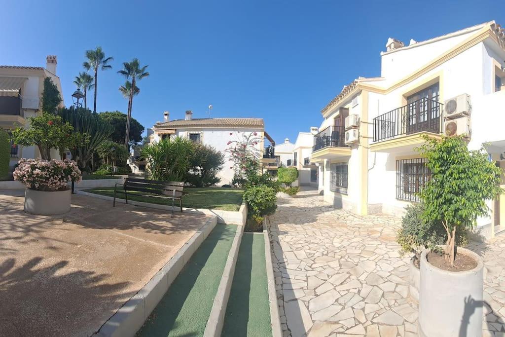 Vera Shore 4 Persons 2 Pools And Beach 200 M מראה חיצוני תמונה
